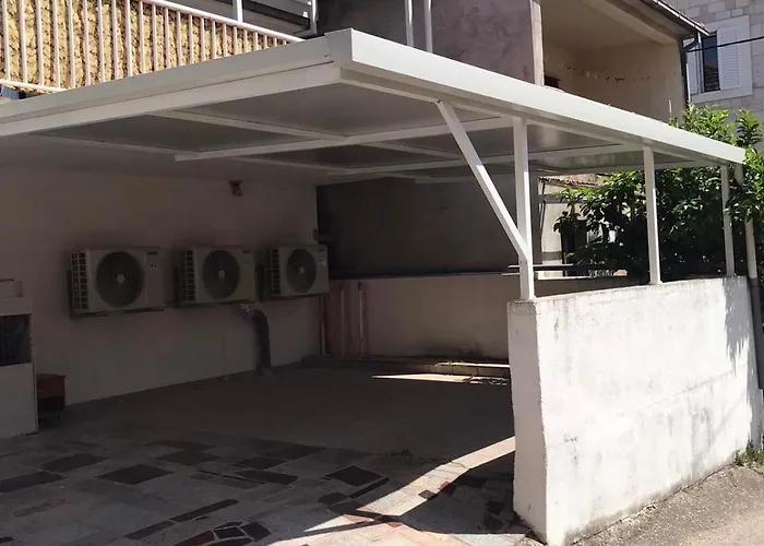 Διαμέρισμα Marica *